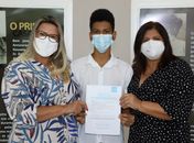 Prefeita Ziane Costa assina termo de adesão, do município de Delmiro Gouveia, ao Selo Unicef