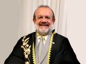 Jornalista, escritor, poeta e juiz de Direito, José Firmino de Oliveira, destaca o livro Arapiraca Centenária como fonte de informações sobre o nascimento da cidade 
