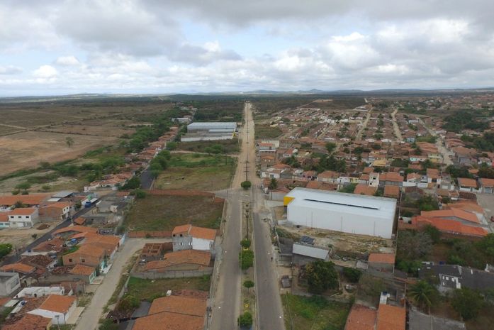 Governador Renan Filho e a Prefeita Ziane Costa, assinam ordem de serviço para a conclusão da Avenida JK