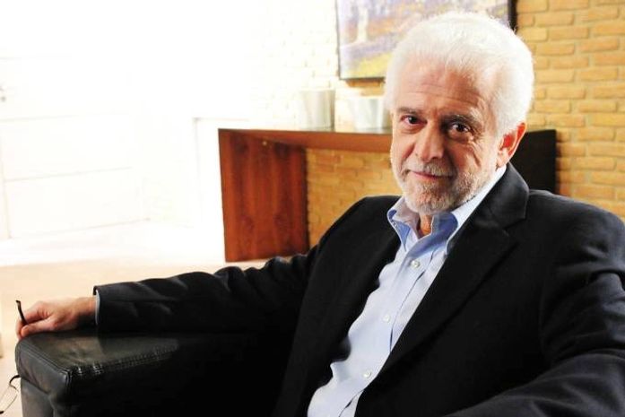 Morre aos 73 anos o psiquiatar e escritor Flávio Gikovate