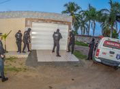 Doze pessoas são presas e um menor apreendido acusados de homicídio, roubo e estelionato