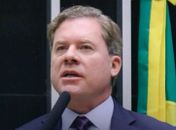 Marx Beltrão critica criação de "mais um comitê" e diz que governo troca ação por reuniões enquanto alagoanos seguem humilhados nas filas do INSS