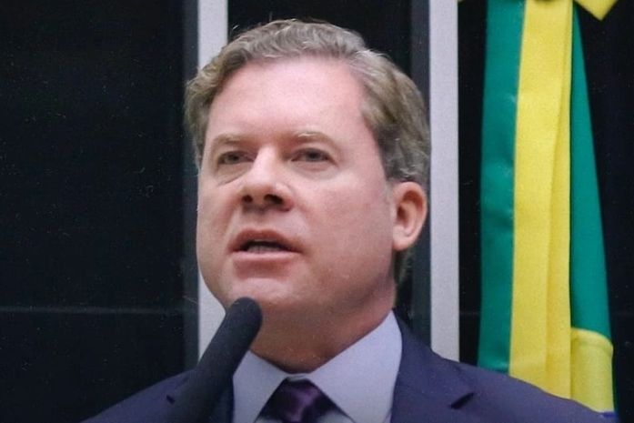 Marx Beltrão critica criação de "mais um comitê" e diz que governo troca ação por reuniões enquanto alagoanos seguem humilhados nas filas do INSS