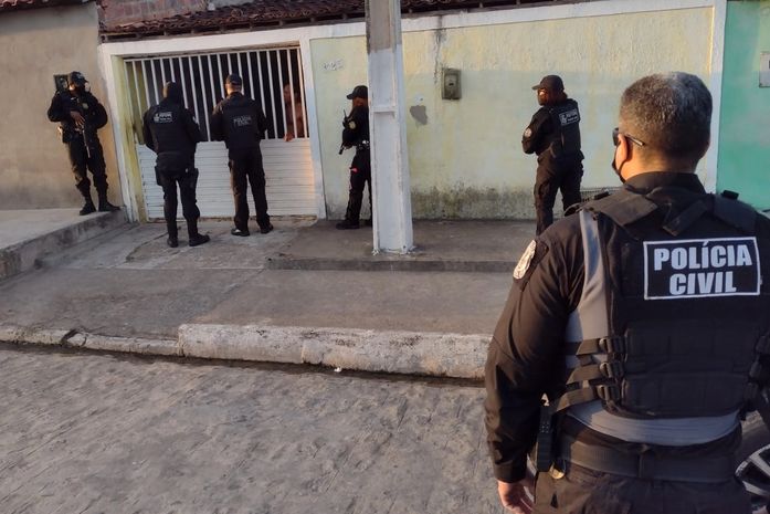 Operação de combate a crimes contra mulheres cumpre 46 mandados e já prendeu 16 pessoas em Alagoas