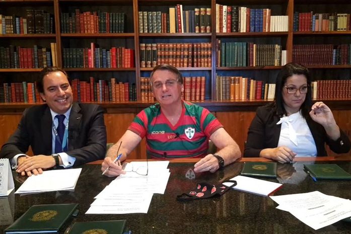 Em live com o presidente, Jair Bolsonaro, Pedro Guimarães disse que quase metade do valor foi para beneficiários do Norte e Nordeste