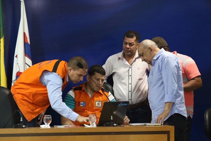 Carros-pipas: Semagri de Pão de Açúcar participa de atualização de documento na AMA