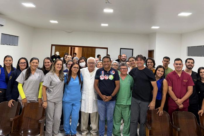 “Serei o maior parceiro da história do Santa Rita” diz, Júlio Cezar, durante reunião no hospital