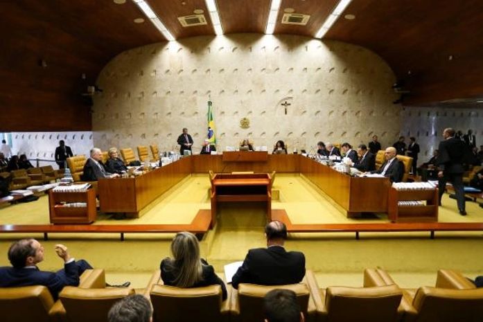 Supremo retoma julgamento sobre ensino religioso nas escolas públicas