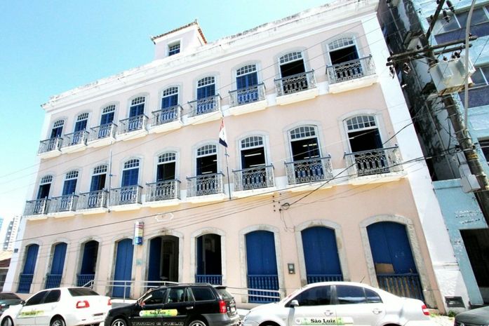 Biblioteca Pública Graciliano Ramos celebra 160 anos como símbolo de cultura e memória