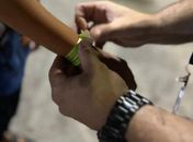  Verão Massayó conta com pulseiras de identificação para crianças