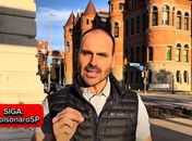 Eduardo Bolsonaro pede licença de cargo e declara: “Alexandre, minha meta de vida será fazer você pagar por toda a sua crueldade"