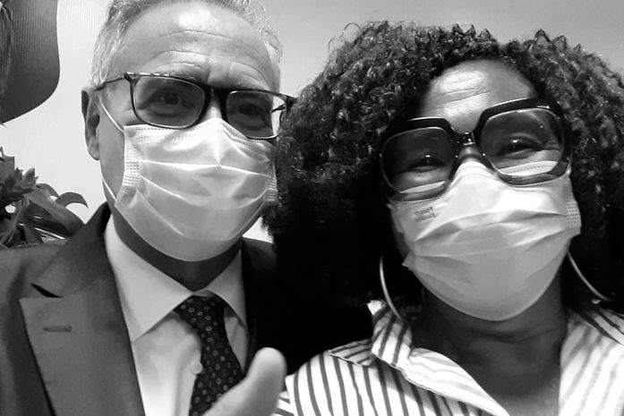 Renan Calheiros partilha com essa ativista, considerações sobre o ano que se anuncia e a gente responde com o sentimento de gratidão. Obrigada, senador!