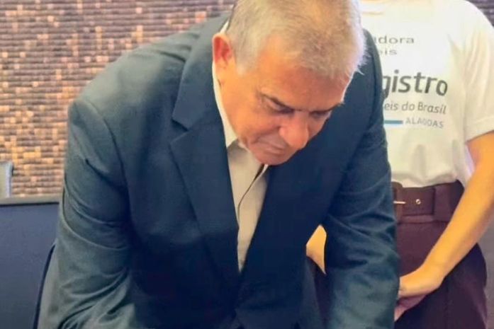 Jorge Dantas assina acordo de cooperação junto ao TJ-/AL visando moradia digna em Pão de Açúcar