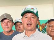 Prefeito Vaval Wanderley realiza entrega de peixe tilápia e kits alimentares na Semana Santa em Cacimbinhas

