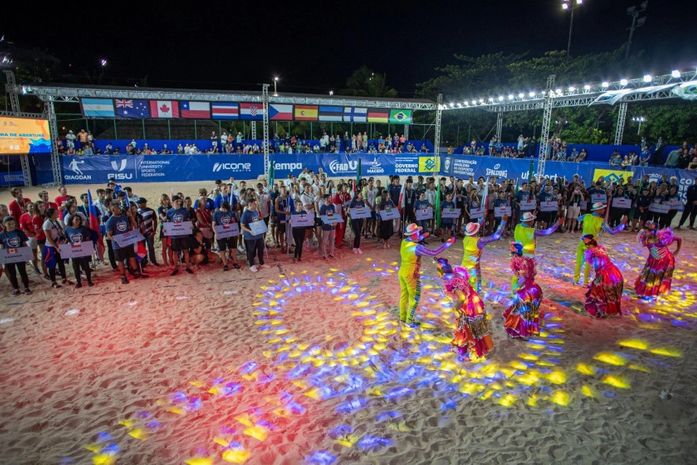 Abertura do Mundial Universitário de Vôlei de Praia movimenta Maceió e competições iniciam nesta terça (6)
