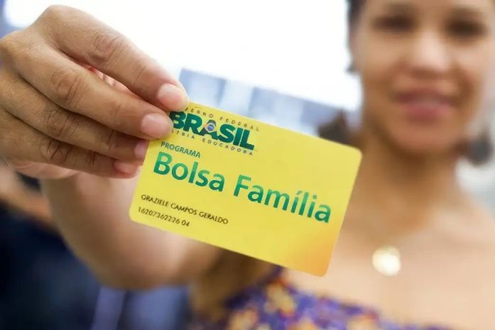 Caixa paga novo Bolsa Família a beneficiários com NIS de final 9 nesta terça-feira (30)