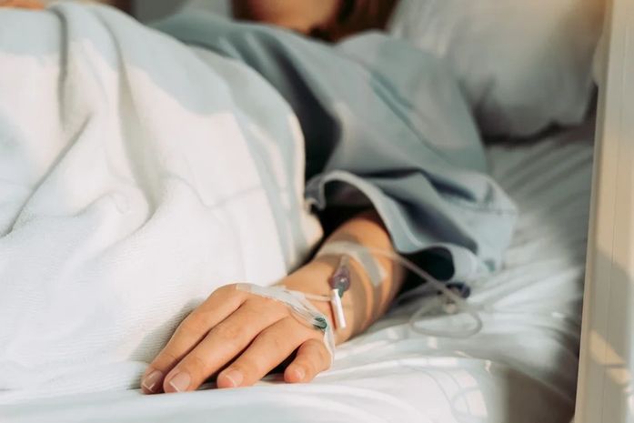 Madrasta é acusada de envenenar enteado de 9 anos com anticoncepcional