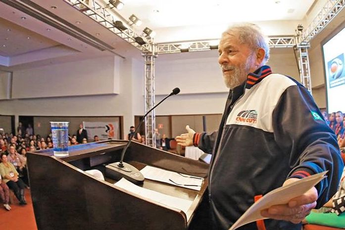 Lula convoca metalúrgicos à defesa do PT