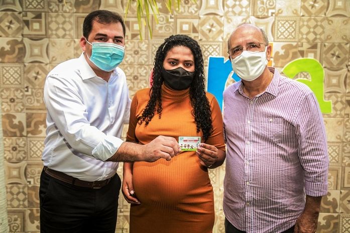 Programa de distribuição de renda já atende 320 beneficiárias em Penedo