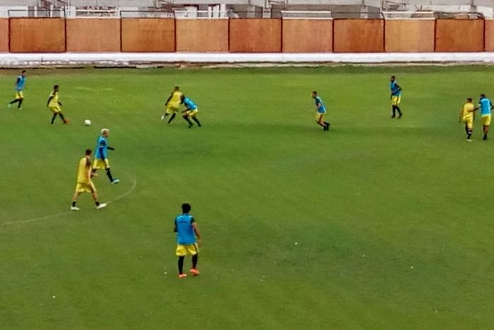 ASA faz coletivo no municipal e técnico realiza mudanças na formação do time