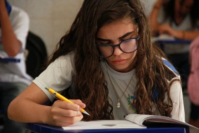 Estudo mostra redução nos índices de abandono e reprovação escolar em Alagoas
