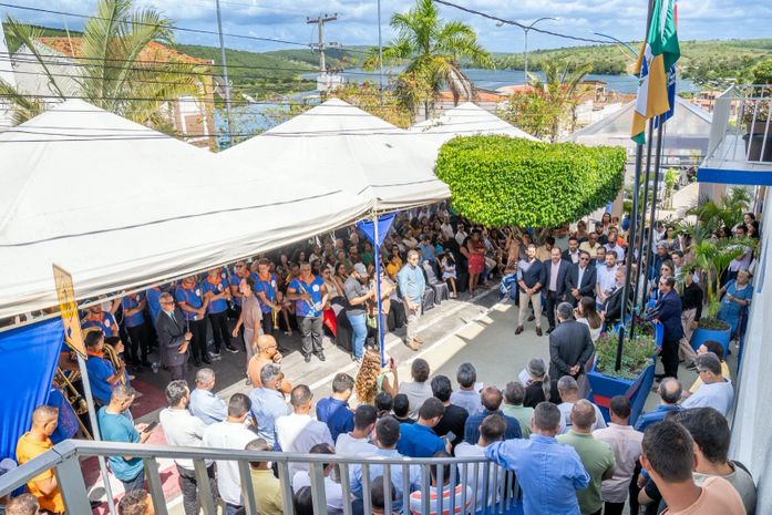 Hasteamento dos Pavilhões abre dia de comemoração dos 133 anos de Emancipação Política de Traipu