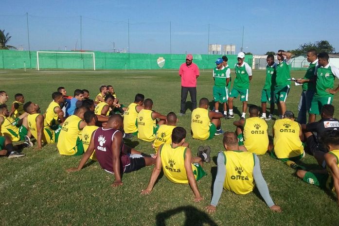 Coruripe se reapresenta e dá continuidade aos preparativos para o estadual