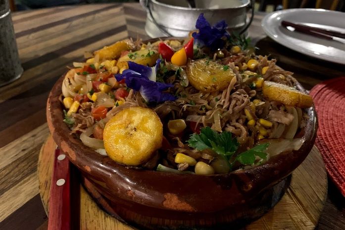 Comida mineira na mesa dos alagoanos
