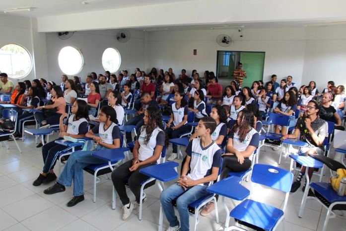 Prefeitura de Maceió  Escola da rede municipal realiza oficina de…