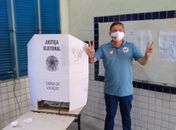 Cícero Filho vota no Tabuleiro e diz que os maceioenses têm opção no primeiro turno
