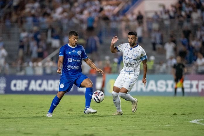 Série C: CSA empata com o Confiança e frustra a torcida no Rei Pelé 


