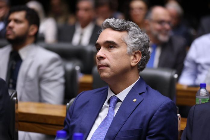 Rafael Brito cobra prisão imediata de suspeito em caso de crime brutal em Coité do Nóia