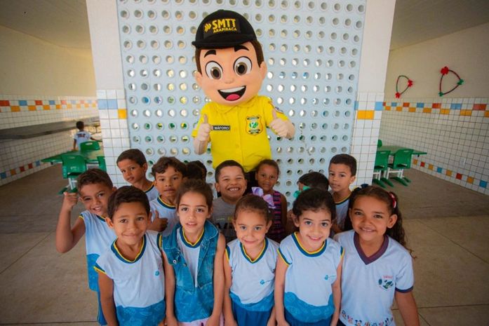 SMTT realiza ação solidária de natal para mais de 500 crianças do Brisa do Lago