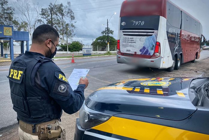 PRF em Alagoas prende foragido da justiça em município de Alagoas
