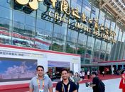 Atual prefeito e prefeito eleito de Santana do Mundaú participam de feira na China