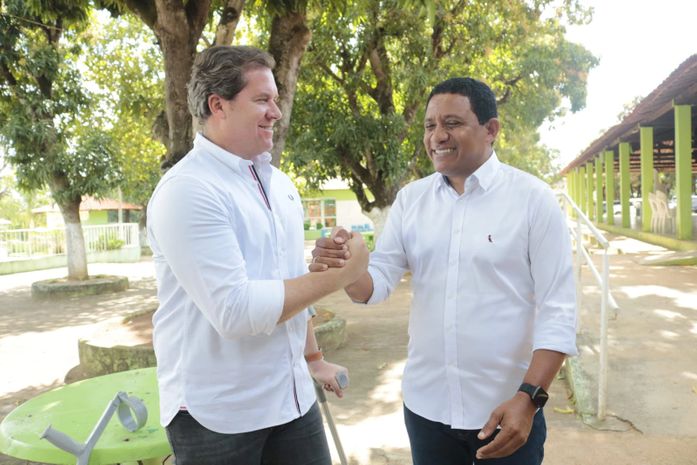 Marx Beltrão e Júlio Cezar