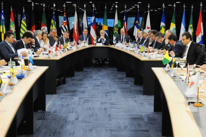 Fundo de Manutenção e Desenvolvimento da Educação Básica e de Valorização dos Profissionais da Educação (Fundeb), é discutido em comissão especial na Câmara