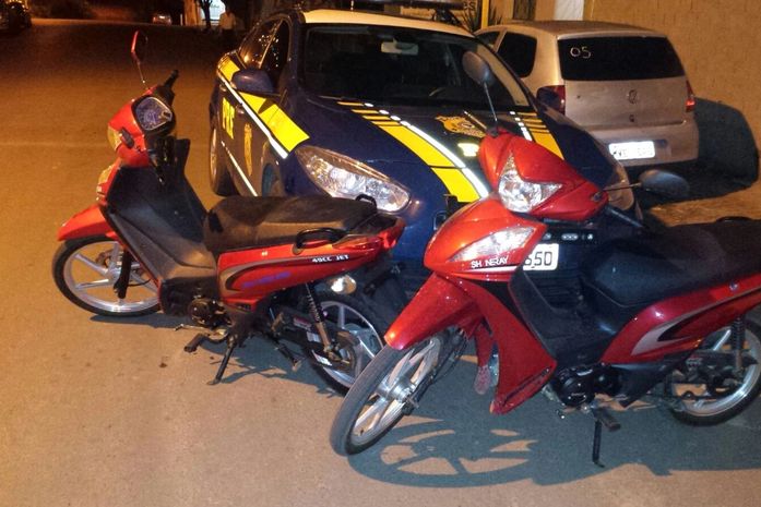 PRF recupera motocicletas roubadas após comprador desconfiar de nota fiscal