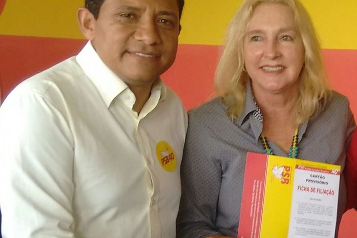 Julio Cesar não acompanha Kátia Born na saída do PSB