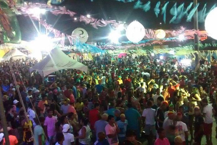 Tranquilidade e muita música marcam o primeiro dia de carnaval em Maragogi