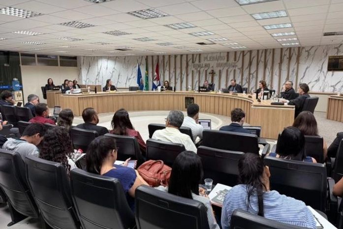 TCE-AL concede cautelar e impede uso de recursos do Fundo Municipal de Saúde para
financiar hospital veterinário de Maceió