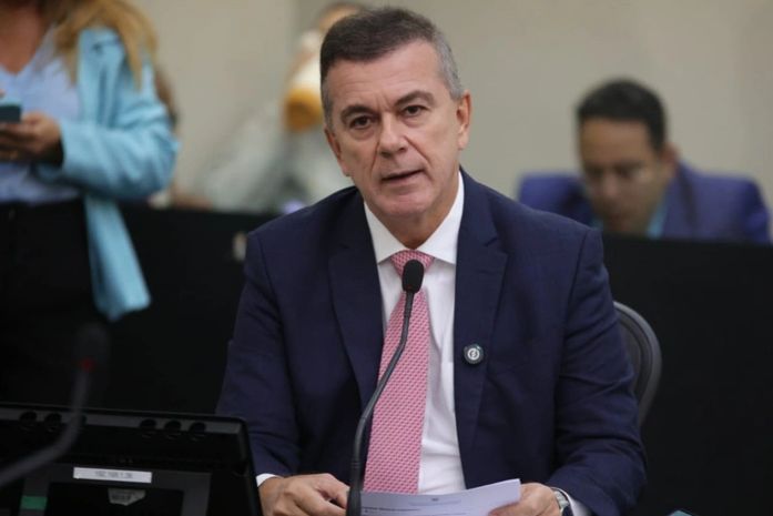Deputado Ronaldo Medeiros