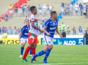 Artilheiro marca, CSA vence o CEO e assume a liderança do Campeonato Alagoano