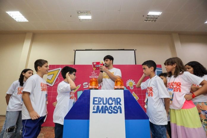 IDEB: Semed realiza seminário sobre gestão de resultados