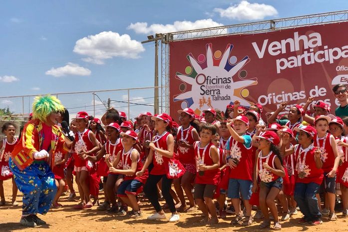 Vice-Prefeito da Laje Visita Projeto Esportivo em Serra Talhada para Implanta-lo em São José da Laje