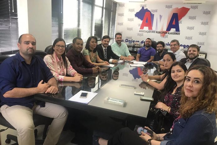 Concurso de Pão de Açúcar: prefeito apresenta cargos e lei de isenção da taxa de inscrição