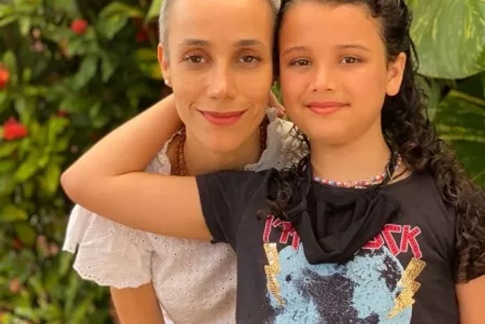 “Eu detesto ser mãe desde o momento em que a cabeça da minha filha saiu, durante o parto. Naquela hora, eu me perguntei se não tinha como voltar atrás, mas não dava”- afirma Karla Tenório.