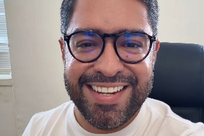 Profissionais da educação de Viçosa recebem prêmio Escola 10 por metas de alfabetização alcançadas