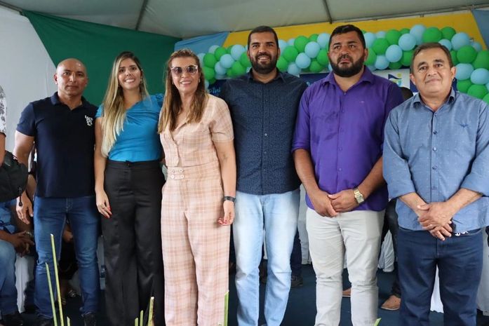 Vereadores prestigiam assinatura de OS e entrega de novos espaços de esporte e lazer em Santana do Mundaú