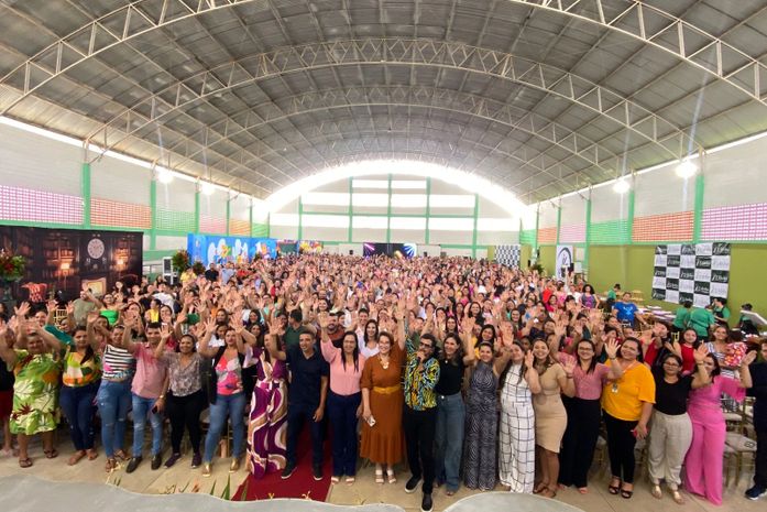Mais de mil servidores da Educação Municipal participam de Jornada Pedagógica em Lagoa da Canoa